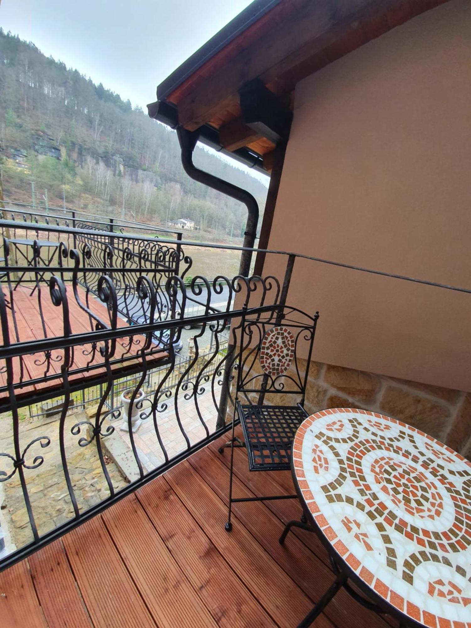Labsky Dvur Apartman Hřensko Kültér fotó